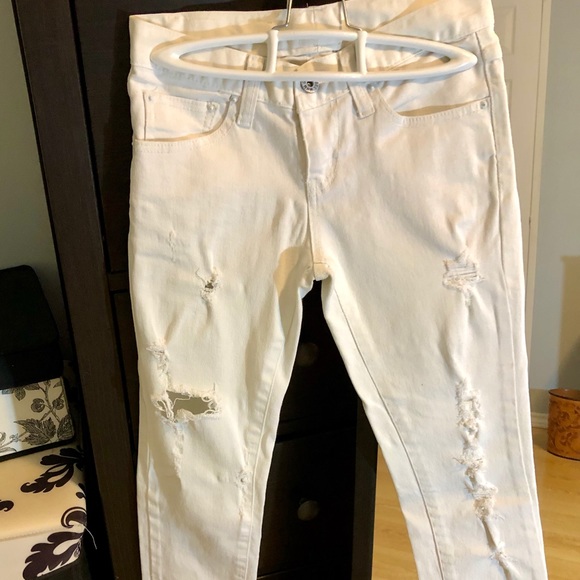 white distressed ripped Discovered Denim, size 2 - Picture 1 of 4